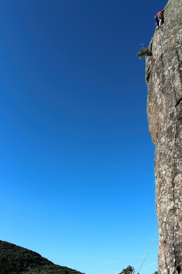 ¿Cuáles son los mejores ejercicios para mejorar la fuerza de las manos para la escalada?